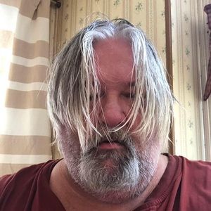 Meet your Posher, Tom